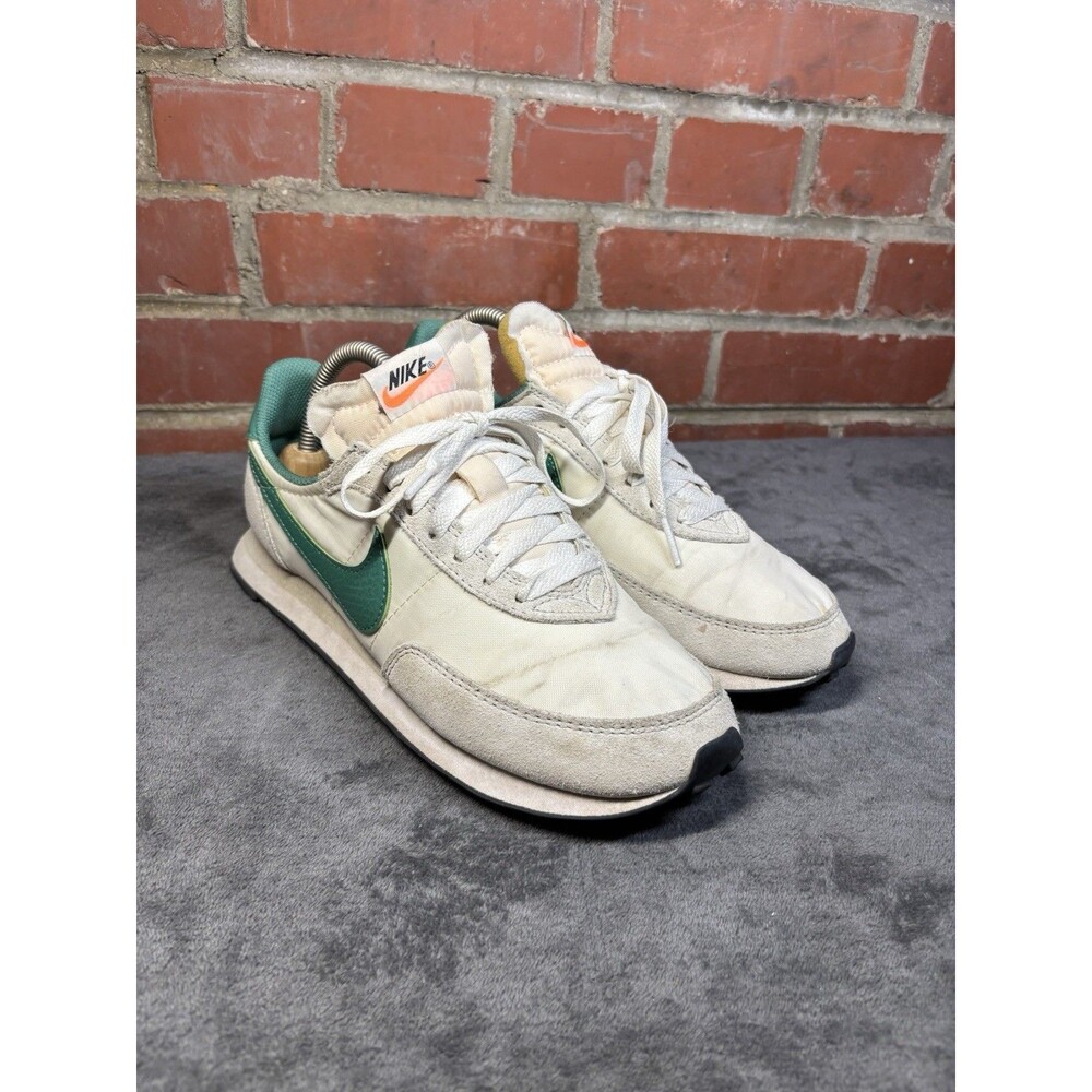 Nike Waffle Trainer 2 Light Bone Green Used Athletic Women's US 8.5 DA8291-001